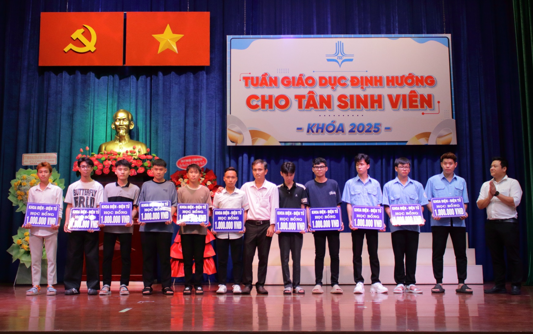 📢 Thông báo: Trao tặng học bổng “Doanh nghiệp đồng hành cùng Khoa Điện – Điện tử TDC” Dành cho Tân sinh viên khóa 2025